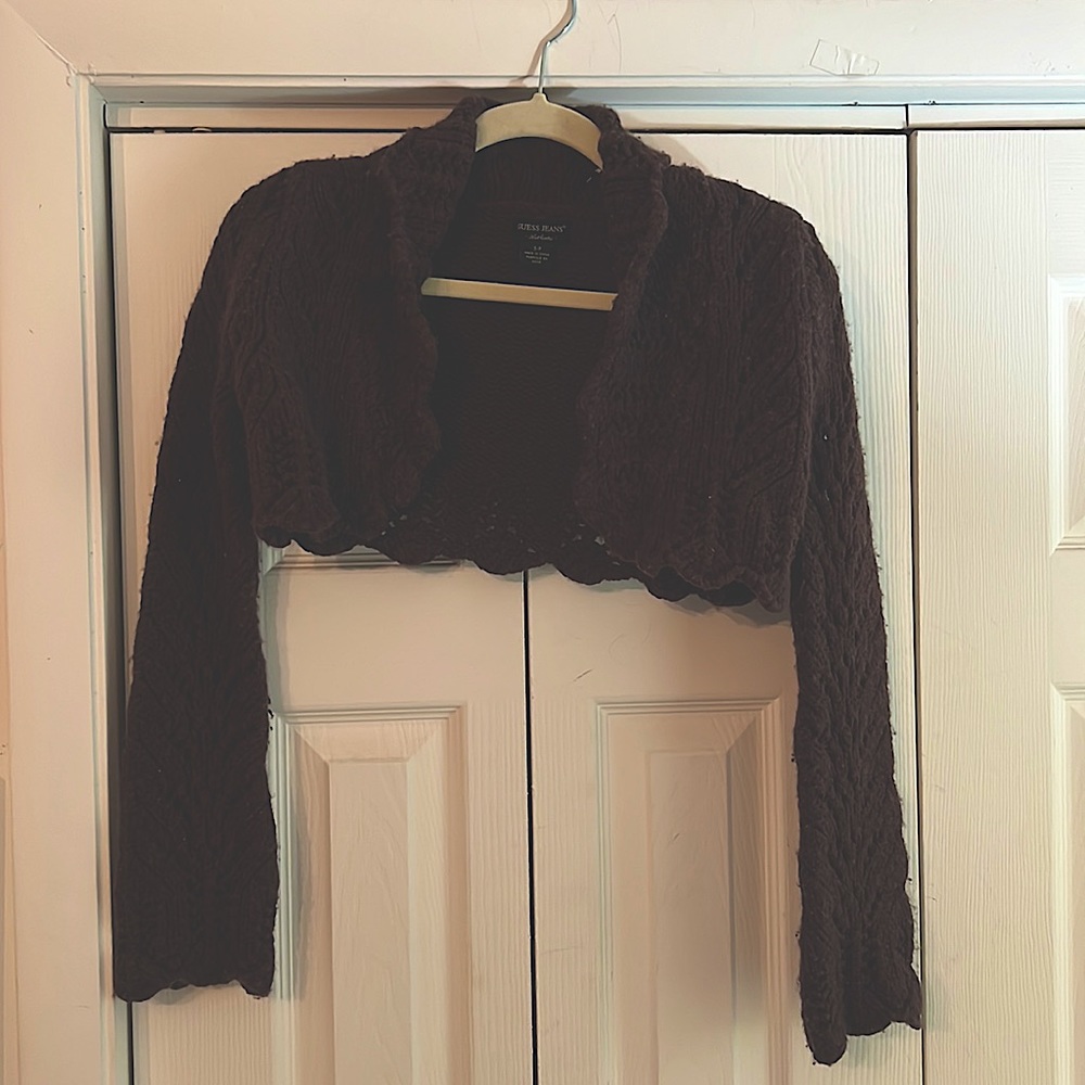 Knitted shrug